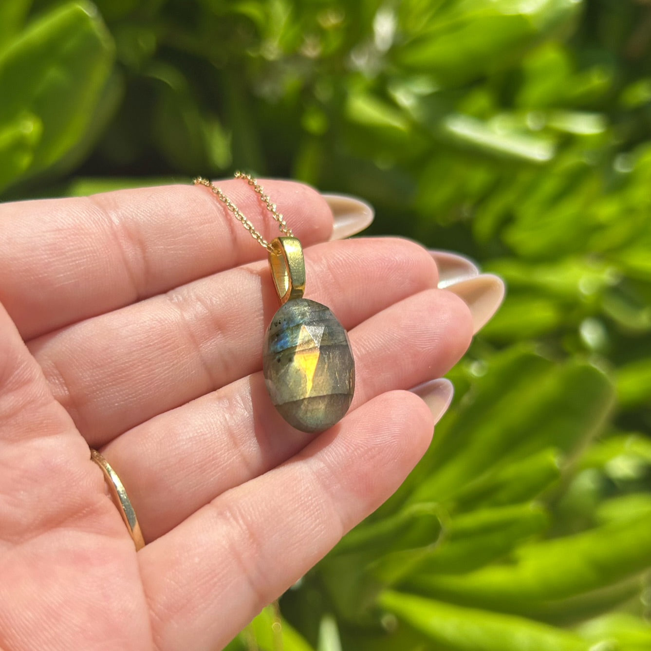 Aukai Labradorite Necklace