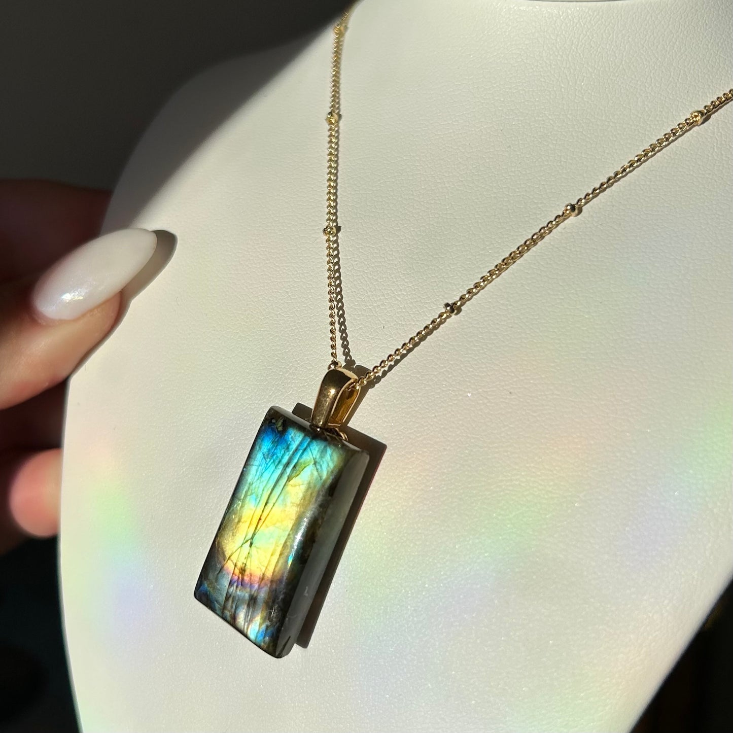 Dreamy Rainbow Labradorite Necklace