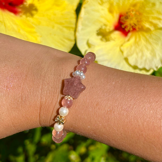 Strawberry Quartz Stretchy Star Bracelet