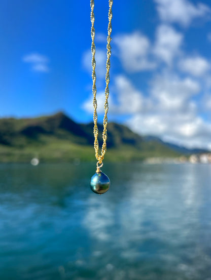 Lilah Tahitian Necklace