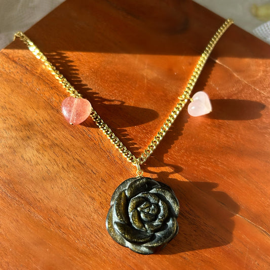 The Labyrinth Necklace