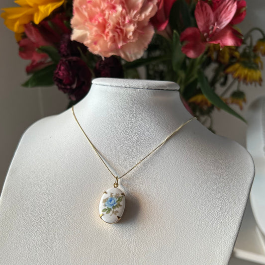 Tea Time Necklace