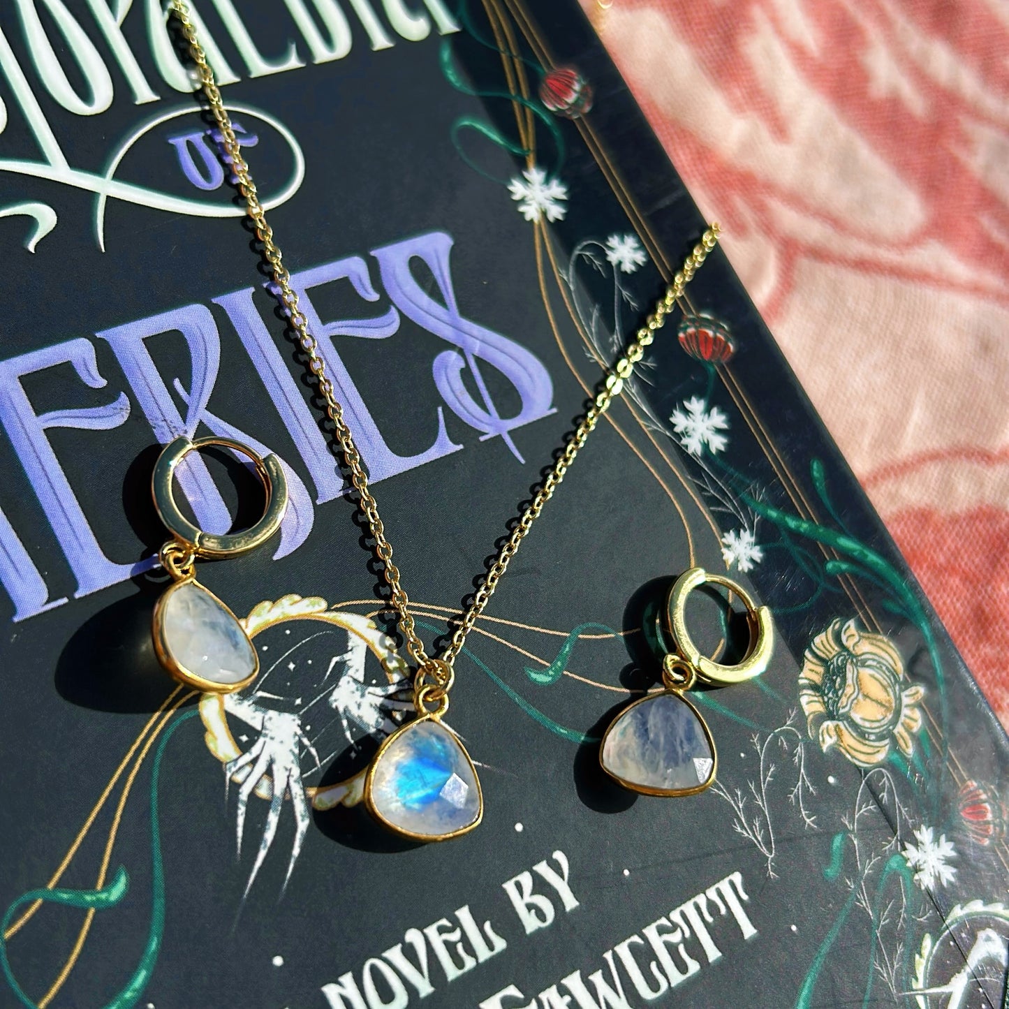Tiara Moonstone Necklace