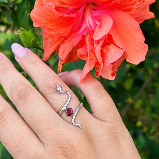 Garnet Snake Ring Size 7